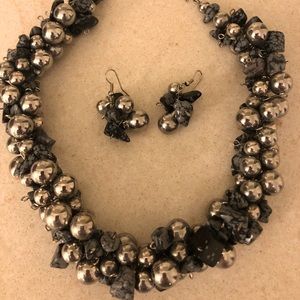 Beaded necklace/chocker with matching earrings
